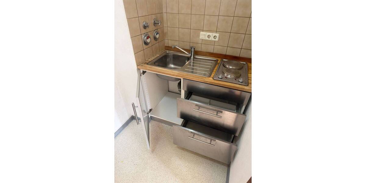 Etagenwohnung Erlangen Innenstadt - 1 Zimmer, 35 m&sup2;, 470&euro; | Angebot:25995861