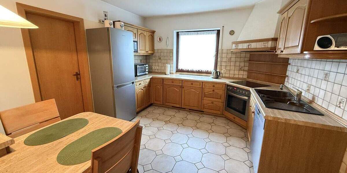 Mehrfamilienhaus, Wohnhaus Marloffstein - 9 Zimmer, 237 m&sup2;, 1.550.000&euro; | Angebot:25696328