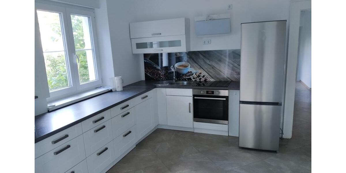 Villa Fürth Eigenes Heim - 8 Zimmer, 270 m&sup2;, 3.300&euro; | Angebot:25310732