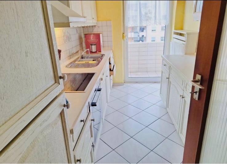 Etagenwohnung Nürnberg - 3 Zimmer, 80 m&sup2;, 1.650&euro; | Angebot:25767087