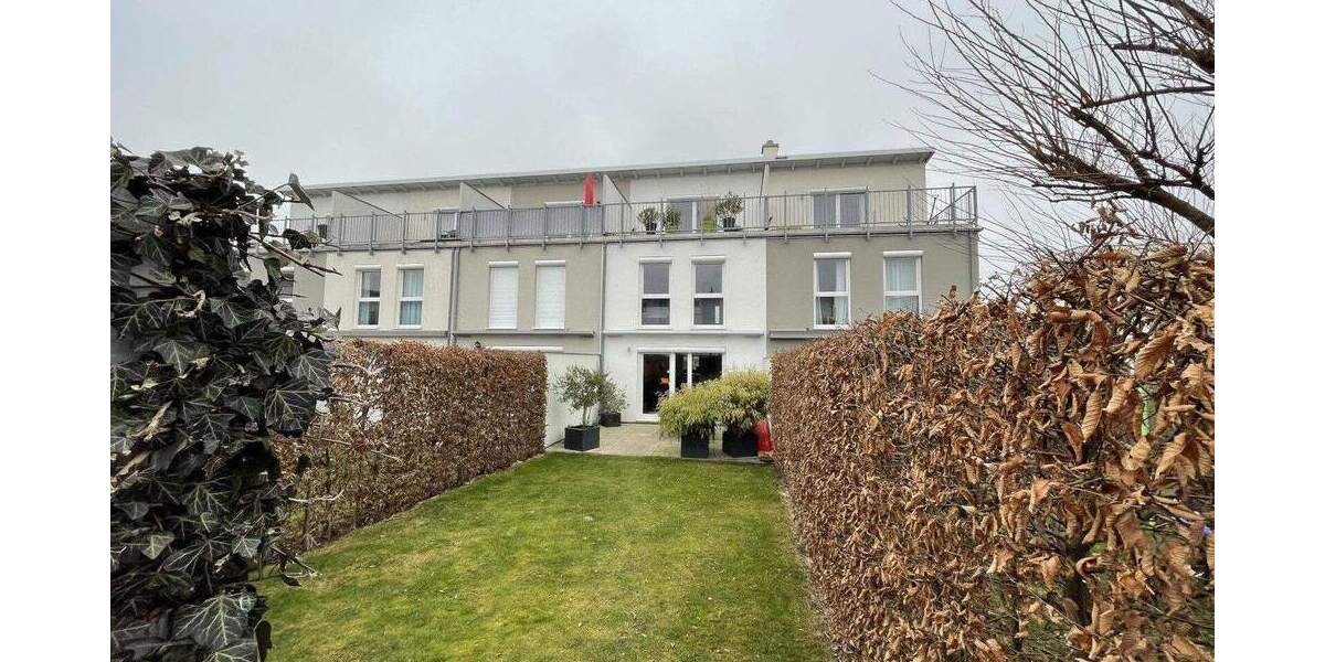 Reihenmittelhaus Nürnberg Nordbahnhof - 5 Zimmer, 140 m&sup2;, 949.000&euro; | Angebot:25717547