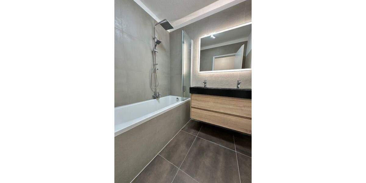 Etagenwohnung Nürnberg Laufamholz - 3 Zimmer, 89 m&sup2;, 344.640&euro; | Angebot:25771717