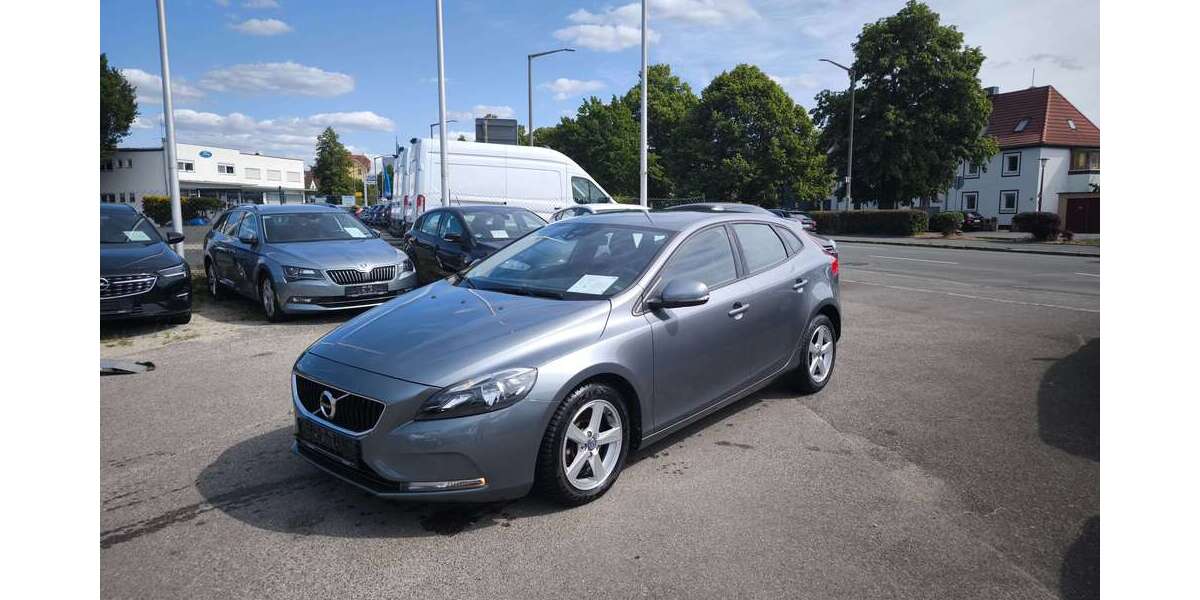 Volvo V40 75.120 km 14.200 &euro; Zirndorf 90513