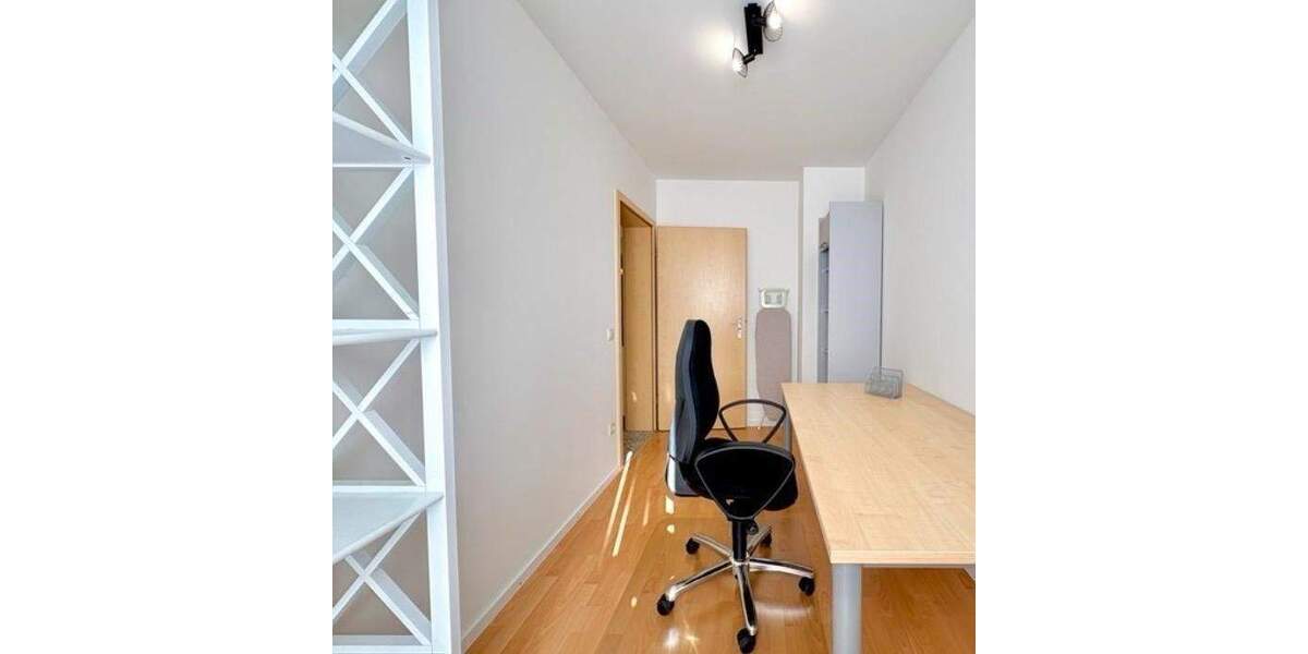 Etagenwohnung Nürnberg Erlenstegen - 3 Zimmer, 65 m&sup2;, 880&euro; | Angebot:25704380