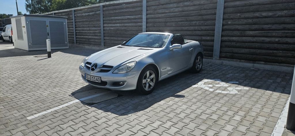 Mercedes-Benz SLK 200 242.343 km 5.690 &euro; Nürnberg 90449