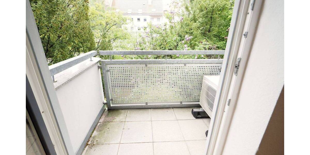 Etagenwohnung Nürnberg Maxfeld - 3 Zimmer, 93 m&sup2;, 1.220&euro; | Angebot:26674881