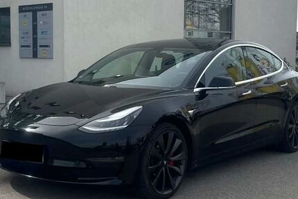 Tesla Model 3 138.000 km 21.900 &euro; Nürnberg 90419