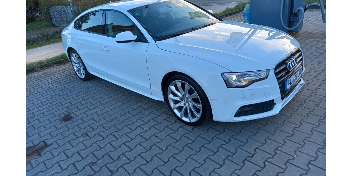 Audi A5 180.000 km 16.200 &euro; Fürth 90765