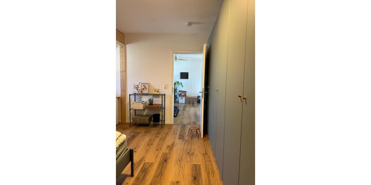 Dachgeschoßwohnung Fürth Südstadt - 2 Zimmer, 68 m&sup2;, 840&euro; | Angebot:26586929