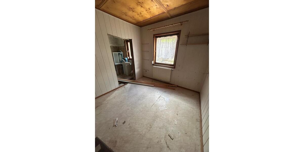 Einfamilienhaus Nürnberg Gibitzenhof - 20 Zimmer, 600 m&sup2;, 249.000&euro; | Angebot:26633387
