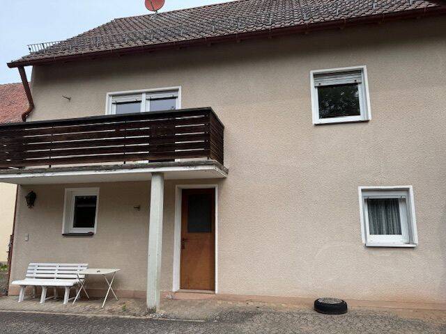 Mehrfamilienhaus, Wohnhaus Roßtal - 5 Zimmer, 152 m&sup2;, 580.000&euro; | Angebot:25686642