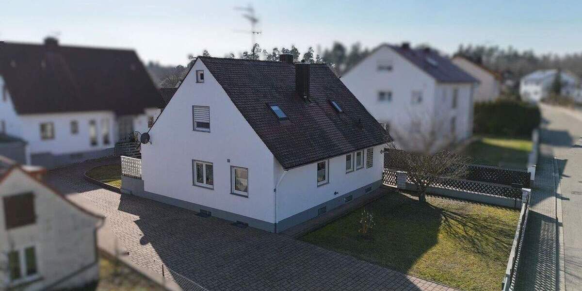 Einfamilienhaus Petersaurach Wicklesgreuth - 5 Zimmer, 128 m&sup2;, 320.000&euro; | Angebot:25797213