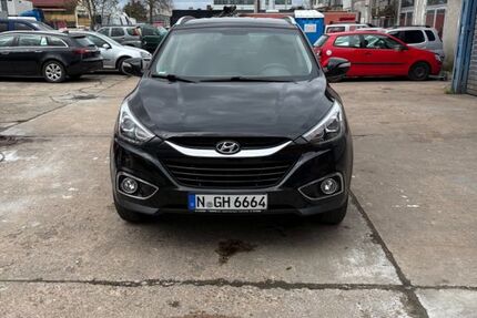 Hyundai TUCSON 166.000 km 4.000 &euro; Nürnberg 90411
