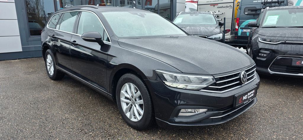VW Passat 122.471 km 16.930 &euro; Fürth 90763