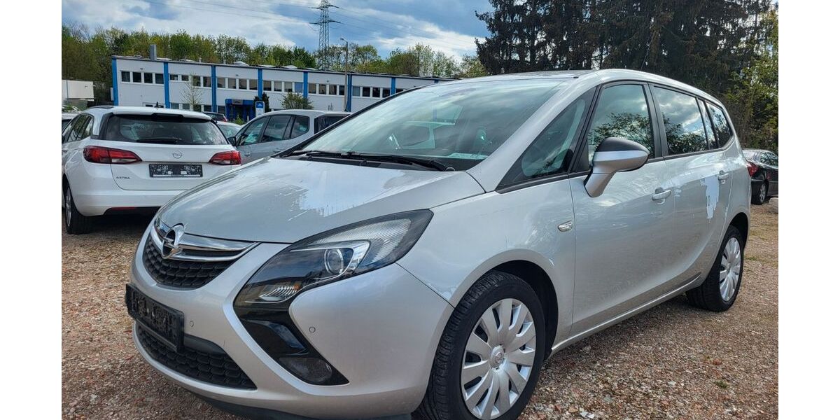 Opel Zafira Tourer 195.000 km 4.900 &euro; Nürnberg 90449