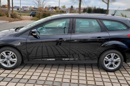 Ford Focus 91.600 km 6.000 &euro; Nürnberg 90419