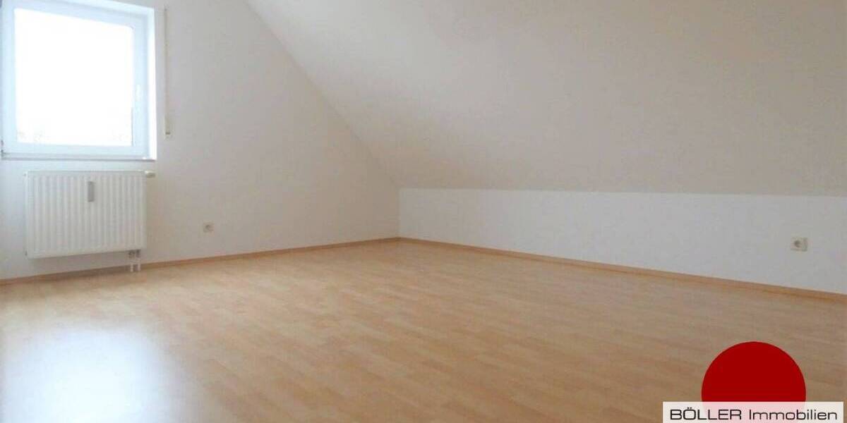 Etagenwohnung Erlangen Büchenbach - 3 Zimmer, 85 m&sup2;, 1.090&euro; | Angebot:26018037