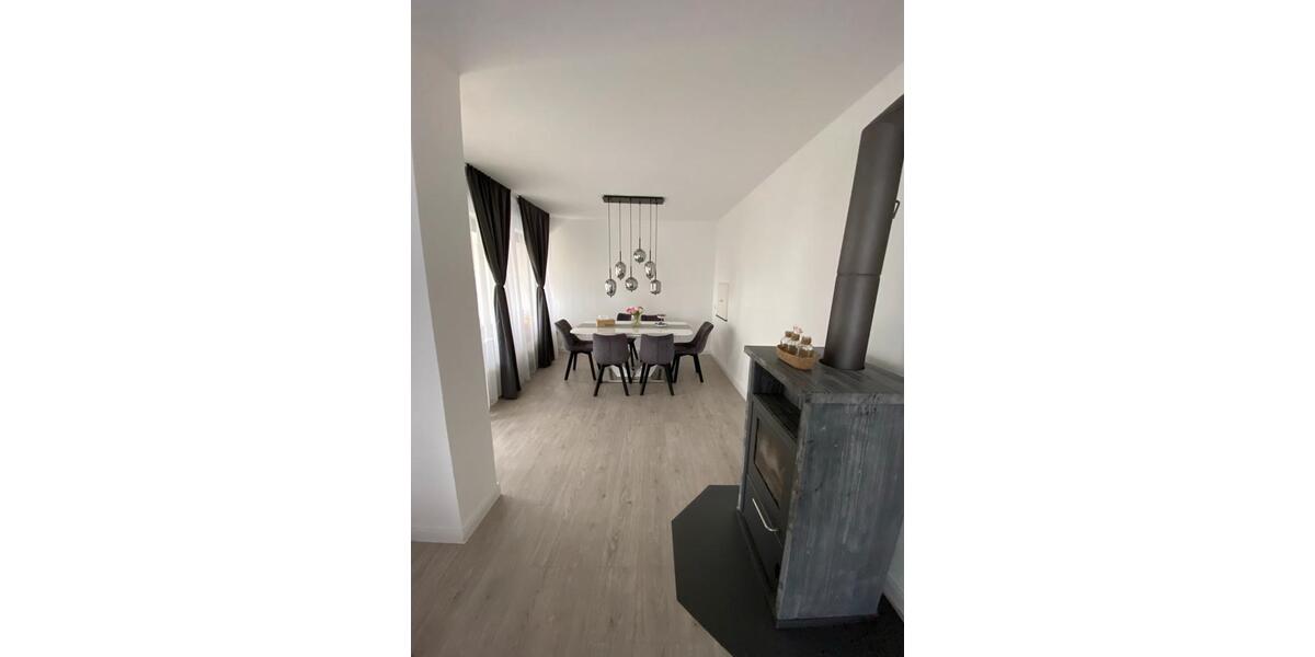 Einfamilienhaus Wilhelmsdorf - 5 Zimmer, 130 m&sup2;, 470.000&euro; | Angebot:25960121