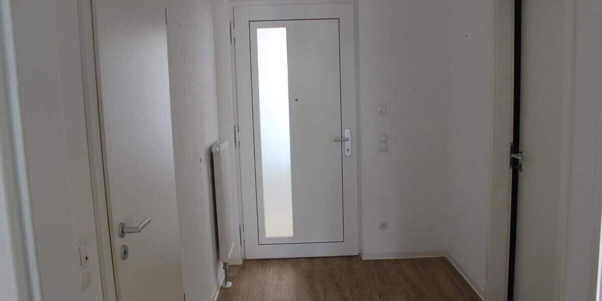 Etagenwohnung Nürnberg Steinbühl - 2 Zimmer, 73 m&sup2;, 298.000&euro; | Angebot:25748651