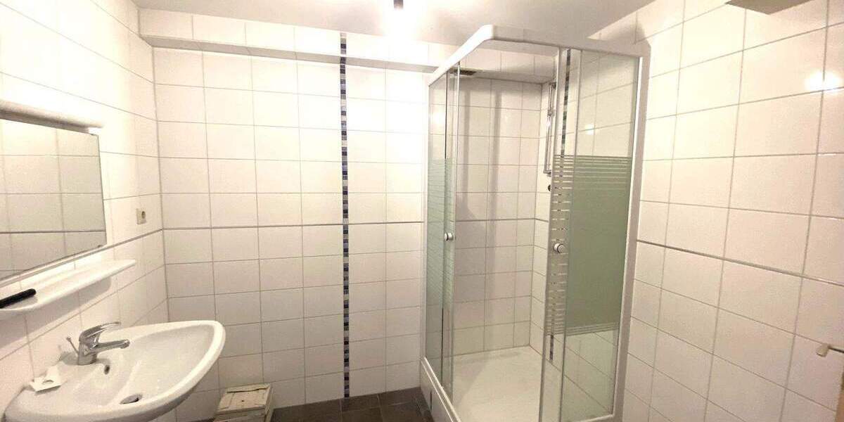 Mehrfamilienhaus, Wohnhaus Nürnberg Kettelersiedlung - 7 Zimmer, 208 m&sup2;, 665.000&euro; | Angebot:25668862