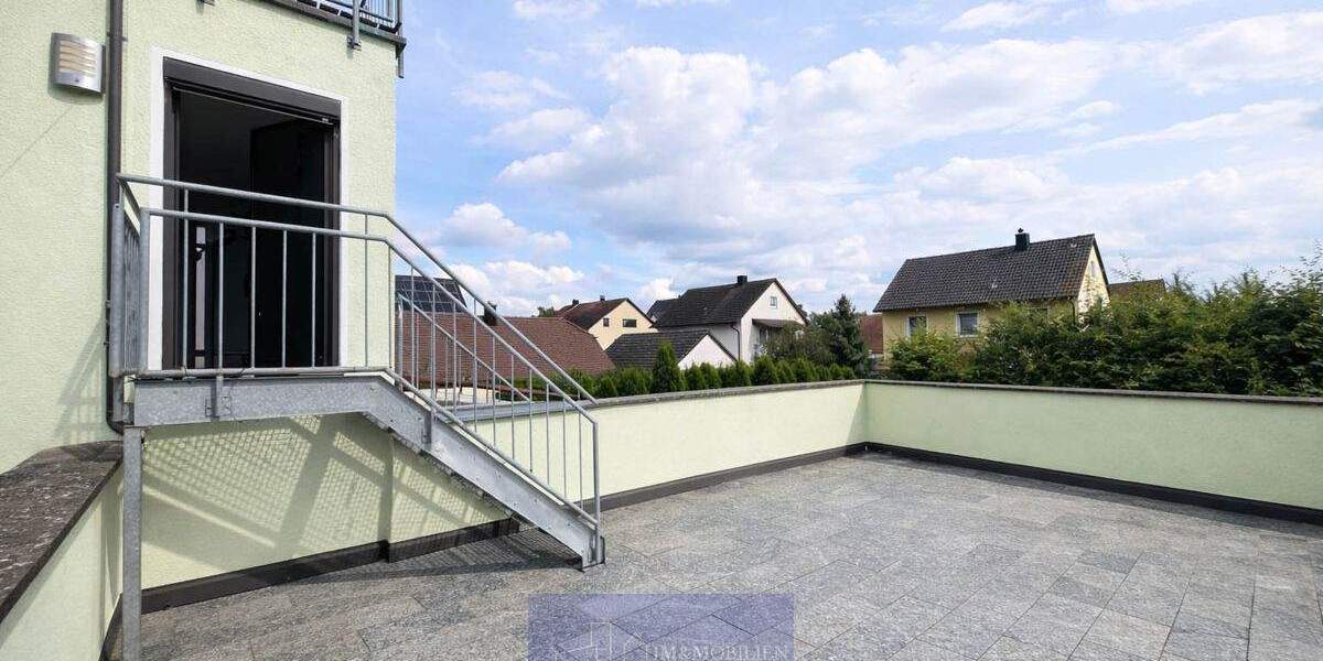 Etagenwohnung Adelsdorf - 8 Zimmer, 207 m&sup2;, 425.000&euro; | Angebot:25899007