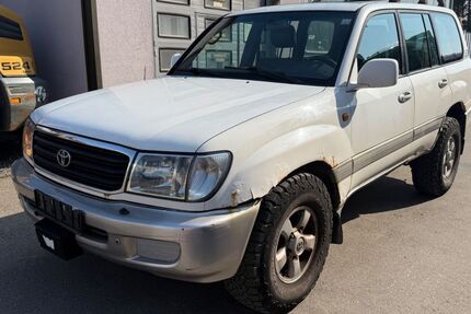 Toyota Land Cruiser 568.000 km 5.500 &euro; Wendelstein / Nürnberg 90530