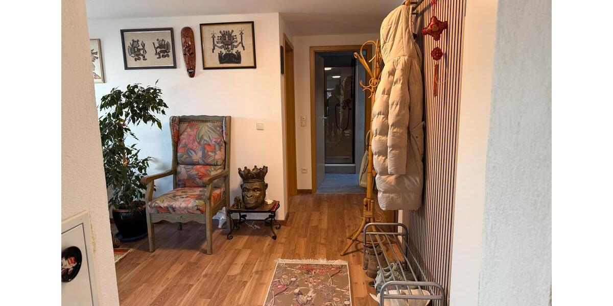 Dachgeschoßwohnung Höchstadt an der Aisch - 2 Zimmer, 68 m&sup2;, 850&euro; | Angebot:25456500