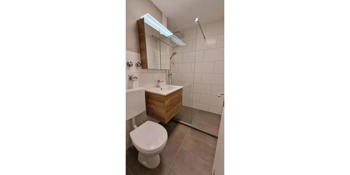 Etagenwohnung Erlangen Am Anger - 1 Zimmer, 40 m&sup2;, 455&euro; | Angebot:26585614