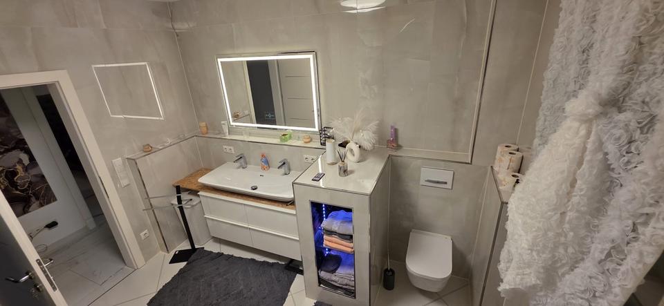 Etagenwohnung Fürth Atzenhof - 3 Zimmer, 110 m&sup2;, 2.300&euro; | Angebot:24370177