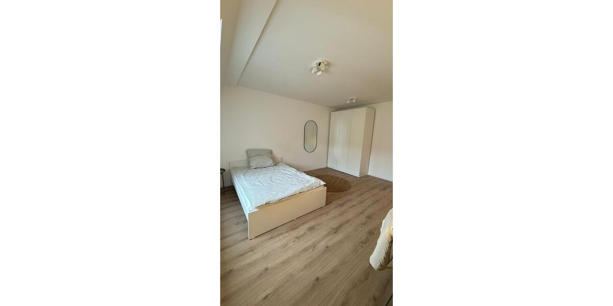 Etagenwohnung Nürnberg Altstadt, St. Lorenz - 3 Zimmer, 74 m&sup2;, 530&euro; | Angebot:25908700