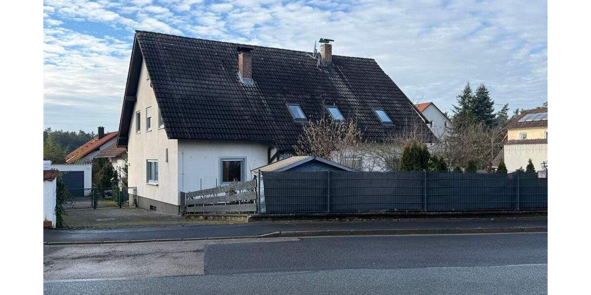 Einfamilienhaus Winkelhaid b Nürnberg Winkelhaid - 9 Zimmer, 250 m&sup2;, 499.000&euro; | Angebot:25689609