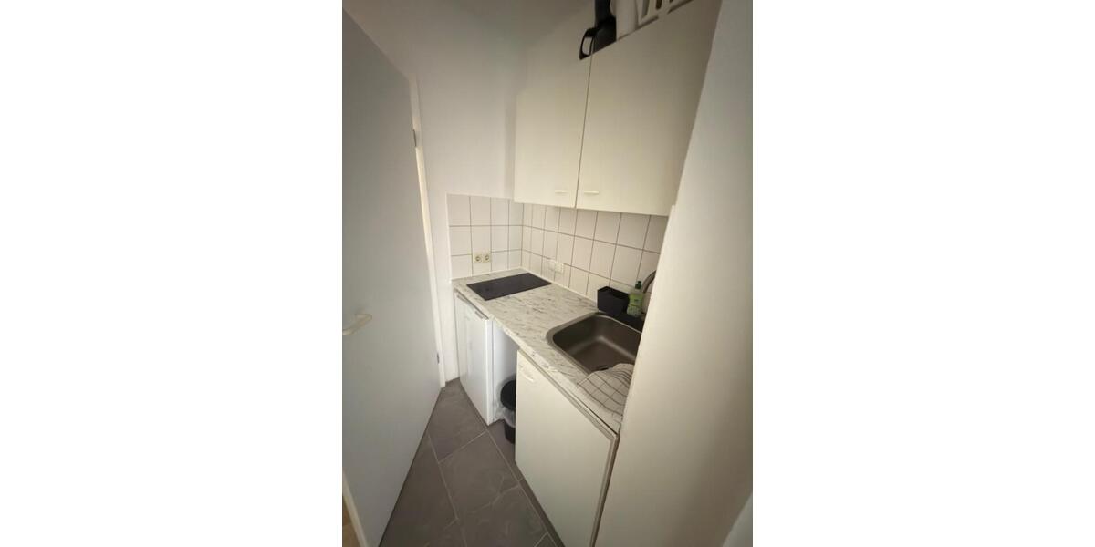 Etagenwohnung Fürth Südstadt - 1 Zimmer, 28 m&sup2;, 350&euro; | Angebot:25111653
