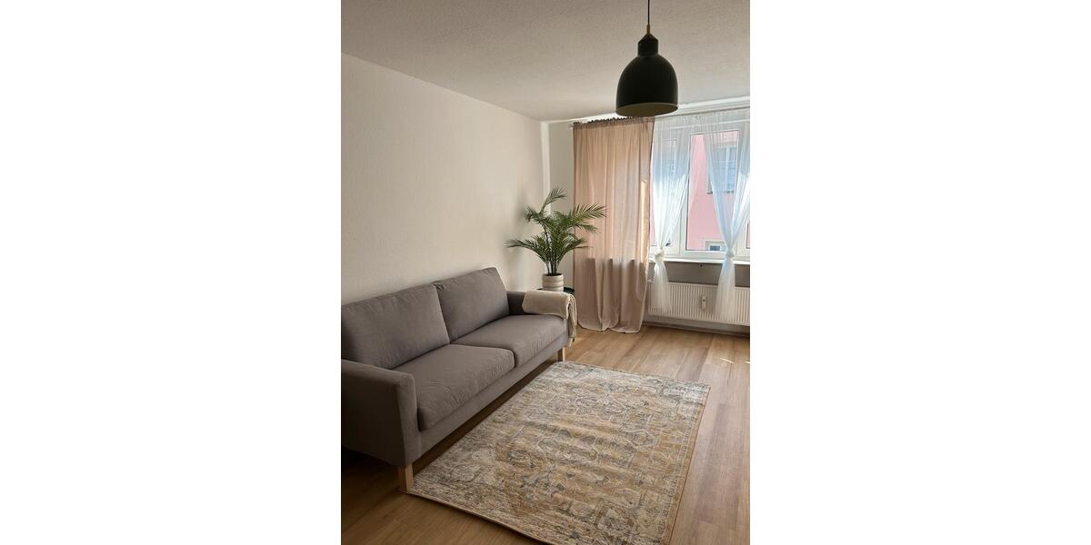 Etagenwohnung Nürnberg - 1.5 Zimmer, 37 m&sup2;, 1.490&euro; | Angebot:25782823