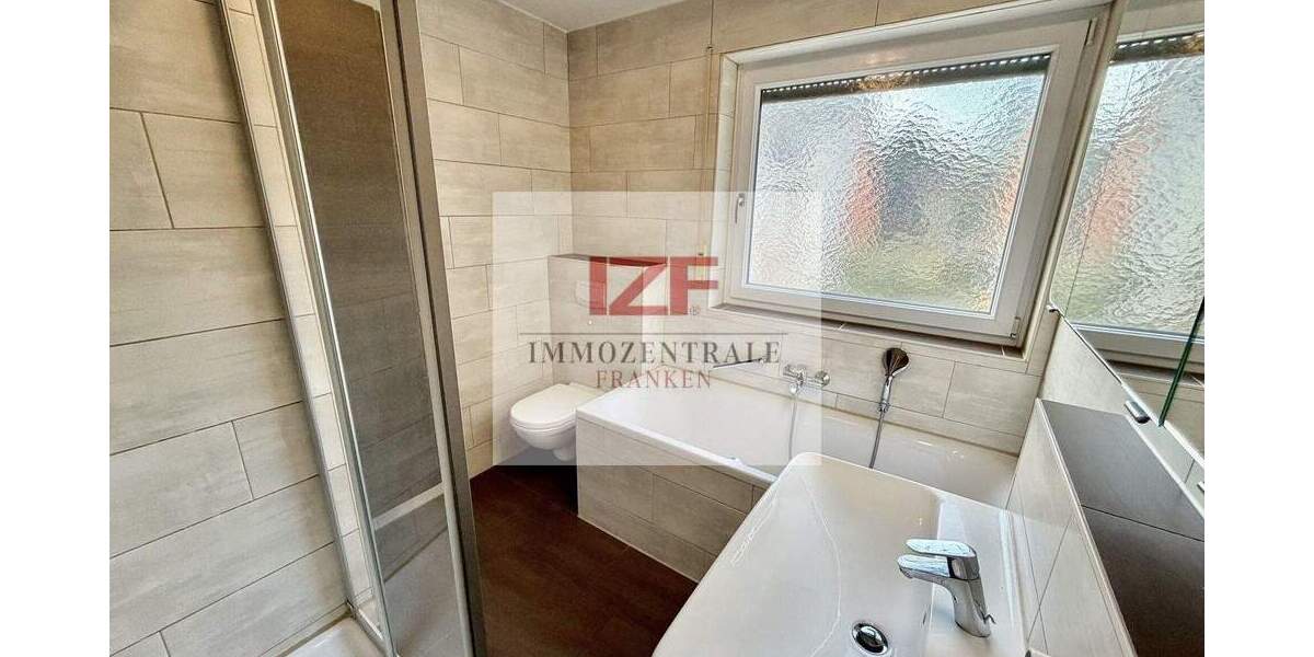 Reihenmittelhaus Nürnberg / Großreuth Wetzendorf - 6 Zimmer, 150 m&sup2;, 2.180&euro; | Angebot:25926678