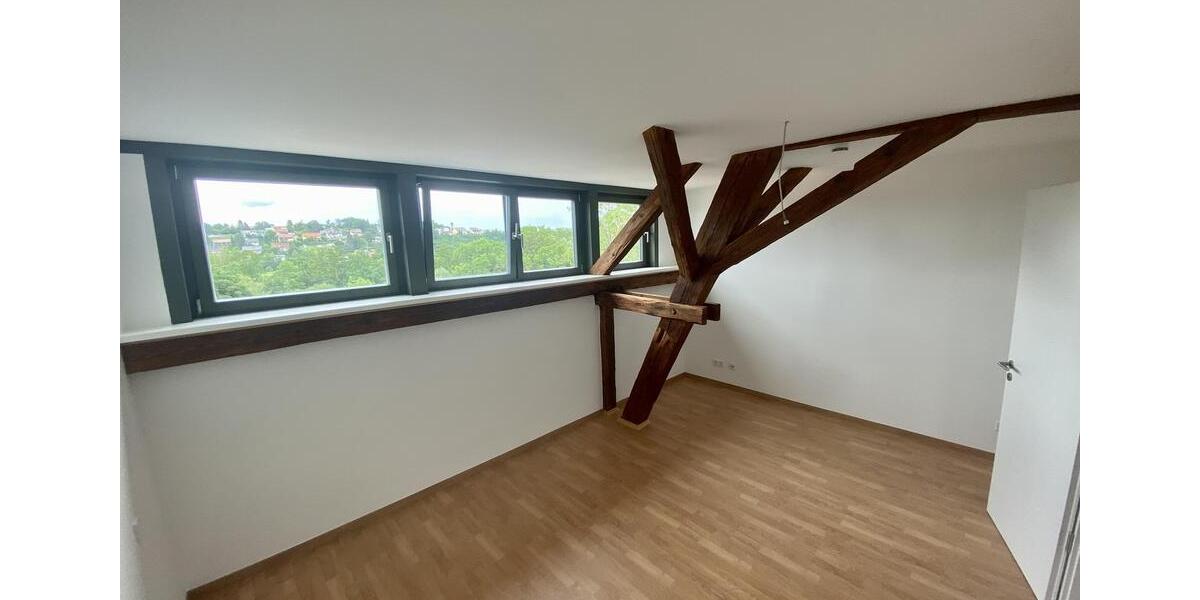Etagenwohnung Neustadt an der Aisch - 3 Zimmer, 97 m&sup2;, 1.090&euro; | Angebot:26444601