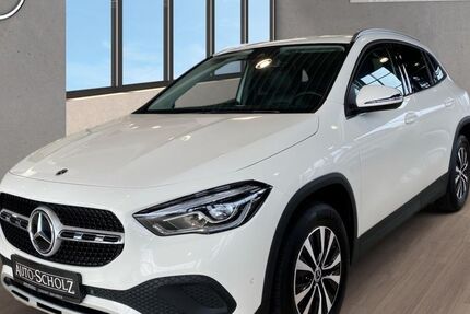 Mercedes-Benz GLA 250 68.460 km 28.413 &euro; Nürnberg 90425