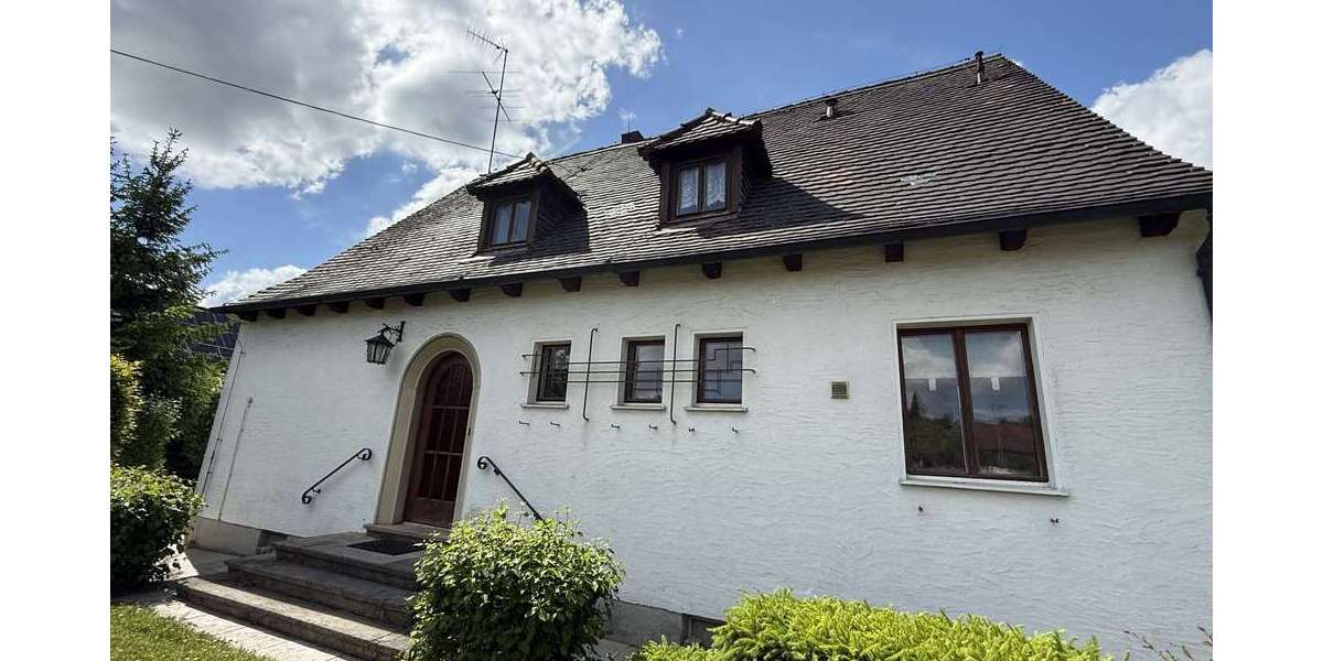 Einfamilienhaus Höchstadt an der Aisch - 7 Zimmer, 146 m&sup2;, 375.000&euro; | Angebot:21397616