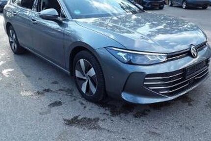 VW Passat Variant 16.800 km 33.880 &euro; Roth 91154