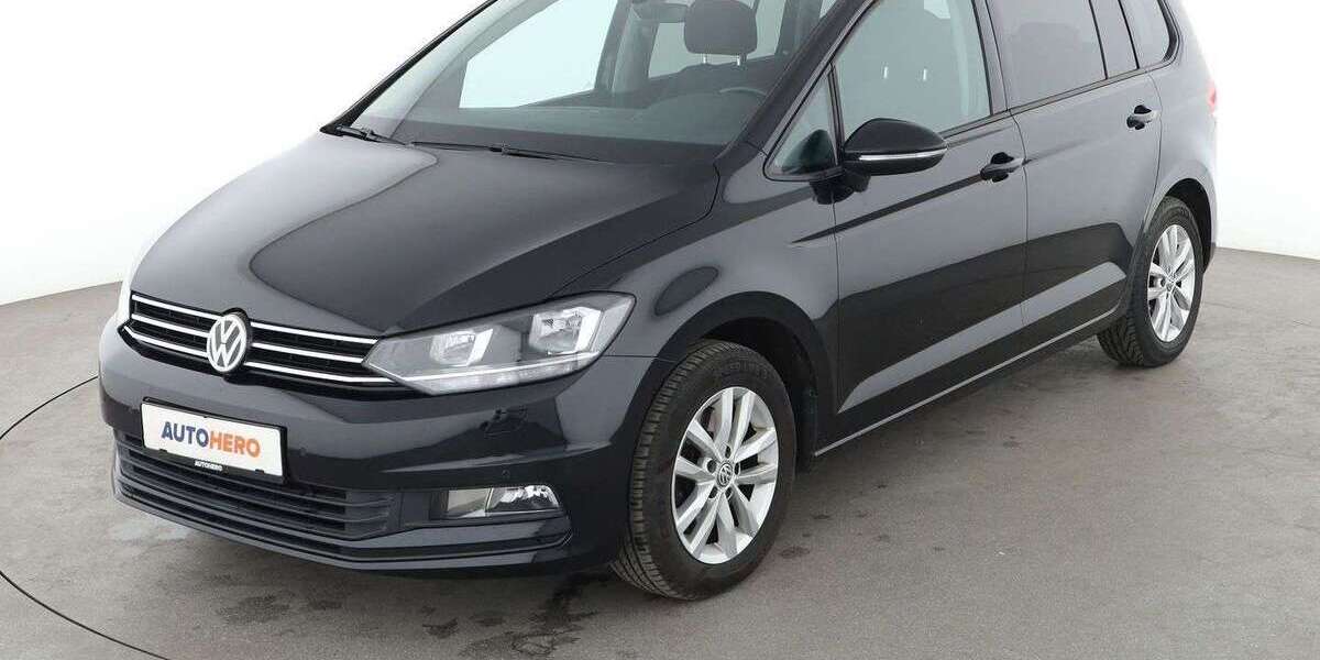 VW Touran 108.040 km 15.430 &euro; Nürnberg 90441