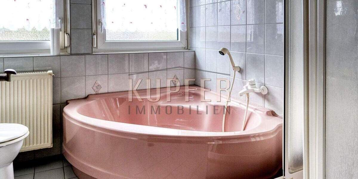 Doppelhaushälfte Forchheim - 4 Zimmer, 103 m&sup2;, 360.000&euro; | Angebot:25663666