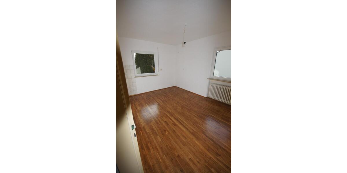 Etagenwohnung Nürnberg Gaismannshof - 3 Zimmer, 73 m&sup2;, 850&euro; | Angebot:24888972