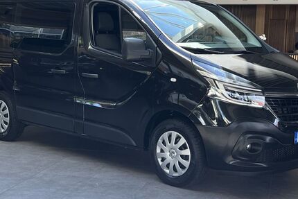 Renault Trafic 82.649 km 22.740 &euro; Cadolzburg bei Nürnberg 90556