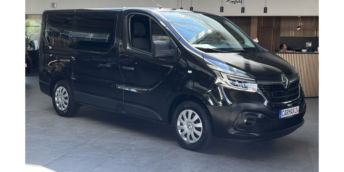 Renault Trafic 82.649 km 22.740 &euro; Cadolzburg bei Nürnberg 90556