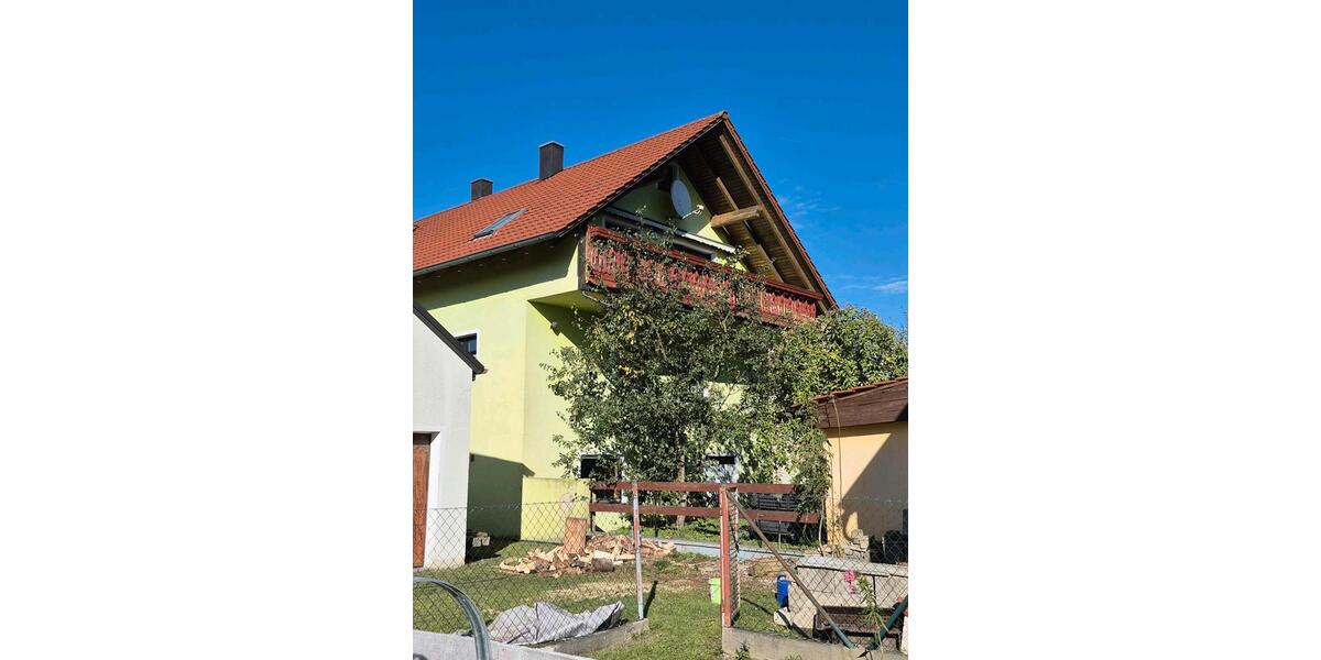 Einfamilienhaus Pyrbaum - 11 Zimmer, 280 m&sup2;, 2.500&euro; | Angebot:27613190