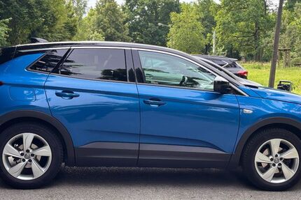 Opel Grandland (X) 70.200 km 14.100 &euro; Nurnber 90459