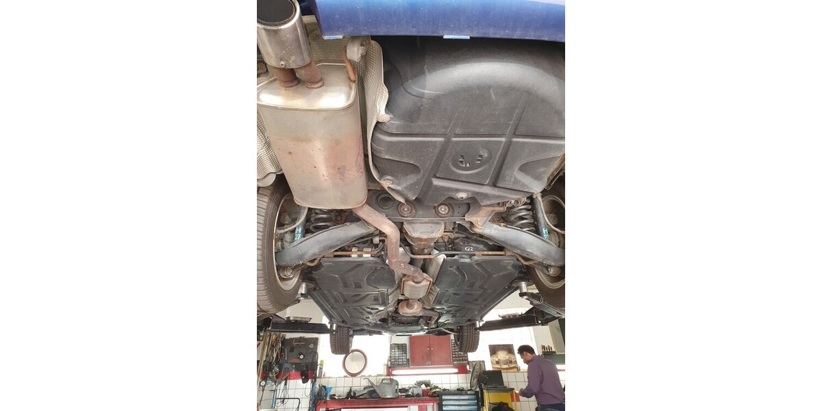 Mercedes-Benz CLK 200 235.000 km 4.999 &euro; Nürnberg 90403