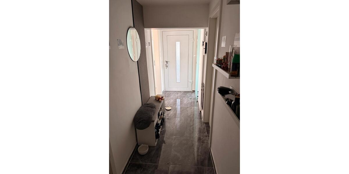 Dachgeschoßwohnung Nürnberg Eibach - 3 Zimmer, 60 m&sup2;, 990&euro; | Angebot:26504094