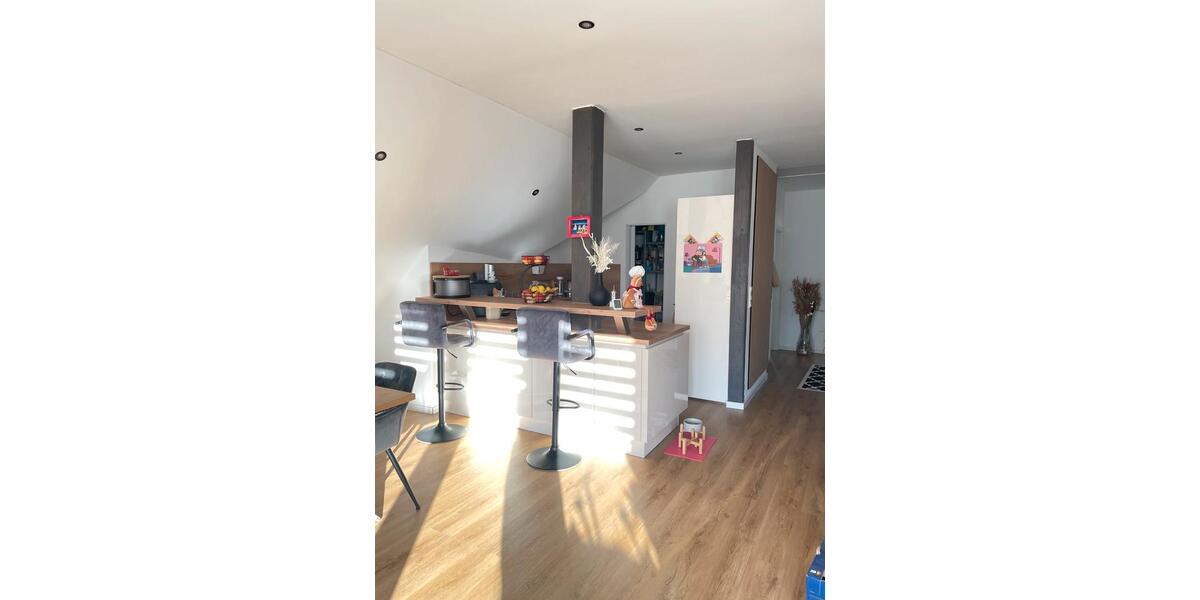 Dachgeschoßwohnung Roth - 3 Zimmer, 78 m&sup2;, 309.000&euro; | Angebot:25299720
