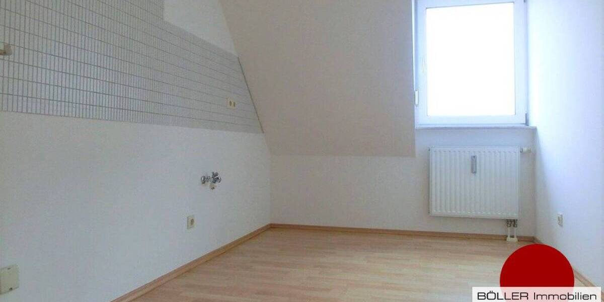 Etagenwohnung Erlangen Büchenbach - 4 Zimmer, 85 m&sup2;, 1.090&euro; | Angebot:26018037