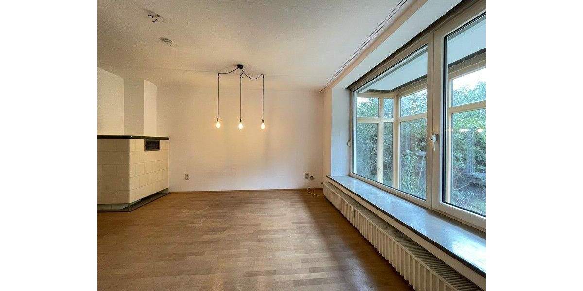 Mehrfamilienhaus, Wohnhaus Nürnberg Falkenheim - 7 Zimmer, 136 m&sup2;, 538.000&euro; | Angebot:25699368